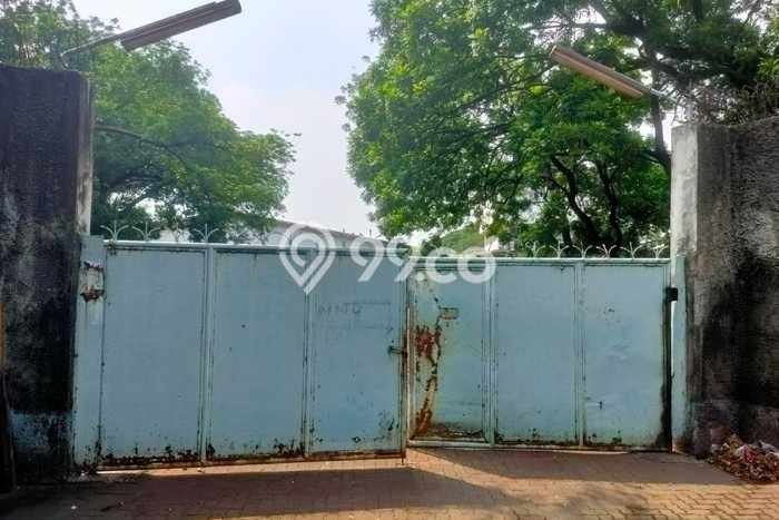 Area Ramai! Pabrik Dijual di Karawaci untuk Bisnis Luas Bangunan 2123m2 Area Ramai! Pabrik Dijual di Karawaci untuk Bisnis Luas Bangunan 2123m2