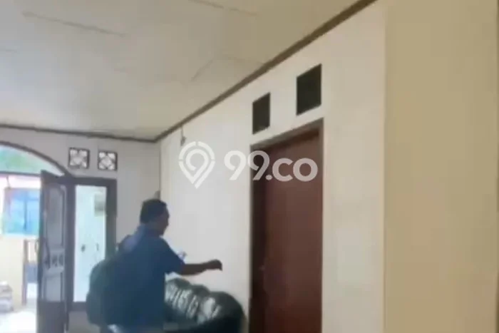 Hunian Nyaman Asri 4 KT Siap Huni di Kayu Putih Jakarta Timur Hunian Nyaman Asri 4 KT Siap Huni di Kayu Putih Jakarta Timur