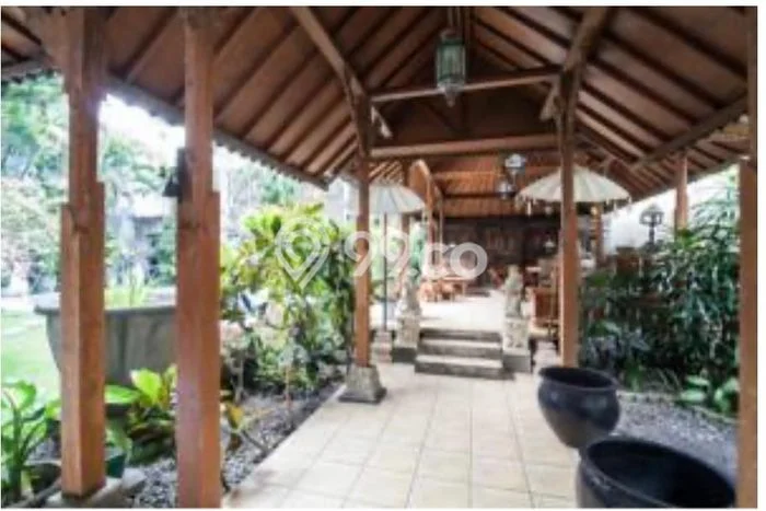 Jual Rumah Mewah Elegan Dengan View Eksklusif di Seminyak, Badung Jual Rumah Mewah Elegan Dengan View Eksklusif di Seminyak, Badung