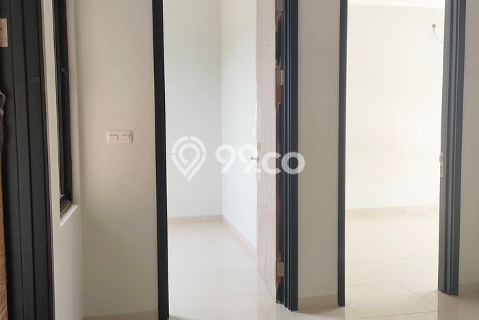 UNIT SPESIAL! Rumah area Cikupa, 2 KM, Dekat Pusat Kota, Luas 87m2m² Bangunan 102m2m² UNIT SPESIAL! Rumah area Cikupa, 2 KM, Dekat Pusat Kota, Luas 87m2m² Bangunan 102m2m²