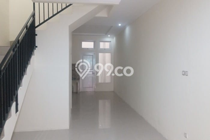 Disewakan! Rumah 4 Kamar Tidur &
3 Kamar Mandi di Joglo, Jakarta Barat Disewakan! Rumah 4 Kamar Tidur &
3 Kamar Mandi di Joglo, Jakarta Barat