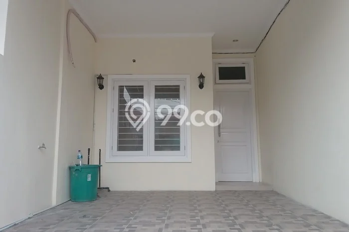 Disewakan! Rumah 4 Kamar Tidur &
3 Kamar Mandi di Joglo, Jakarta Barat Disewakan! Rumah 4 Kamar Tidur &
3 Kamar Mandi di Joglo, Jakarta Barat