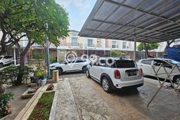 Rumah Mewah LB 136m2 Siap Huni Desain Elegan di Green Lake City, Jakarta Barat Rumah Mewah LB 136m2 Siap Huni Desain Elegan di Green Lake City, Jakarta Barat
