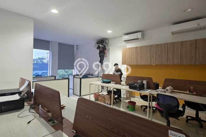 Unit Kantor Dijual di BSD Tangerang Selatan Luas Bangunan 1200m2 Unit Kantor Dijual di BSD Tangerang Selatan Luas Bangunan 1200m2