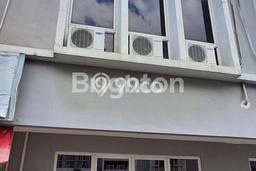 Ruko Kawasan Bisnis di Darmo permai, Luas 200m2m², Jalan Utama Ruko Kawasan Bisnis di Darmo permai, Luas 200m2m², Jalan Utama