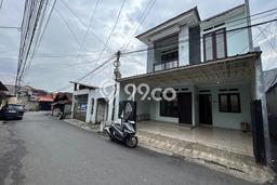 Rumah Modern Cantik 4 Kamar Siap Huni di Tebet Rumah Modern Cantik 4 Kamar Siap Huni di Tebet