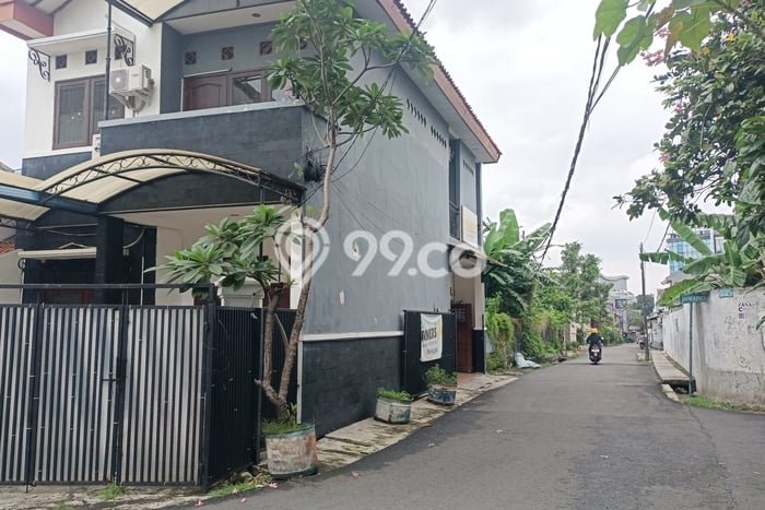 HUNIAN PREMIUM! Rumah kawasan Menteng Dalam, 3 KT, Kawasan Prospektif, LT 135m² Bangunan 120m² HUNIAN PREMIUM! Rumah kawasan Menteng Dalam, 3 KT, Kawasan Prospektif, LT 135m² Bangunan 120m²