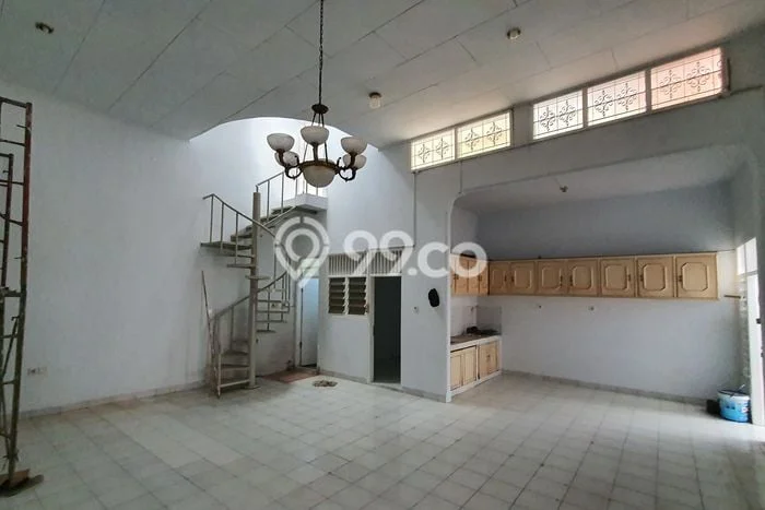 Jarang Ada! Rumah Kontrakan 5 Kamar Bagus Siap Huni Cawang Jarang Ada! Rumah Kontrakan 5 Kamar Bagus Siap Huni Cawang