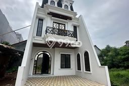 Dijual Rumah Premium dengan Fasilitas Sekitar Komplit di Jagakarsa, Jakarta Selatan Dijual Rumah Premium dengan Fasilitas Sekitar Komplit di Jagakarsa, Jakarta Selatan