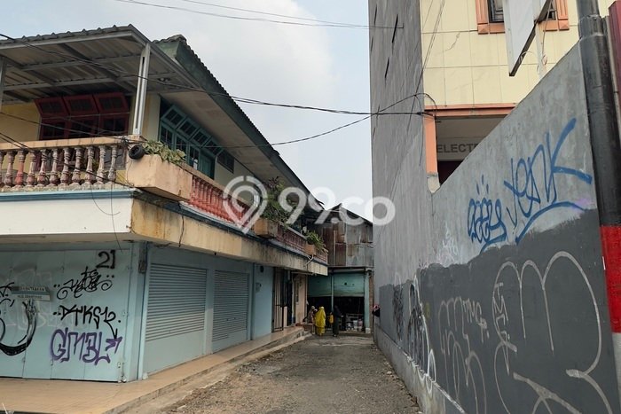 Lahan Kosong Dijual di Kebayoran Baru, Jakarta Selatan, Luas 1322m2 Area Strategis Lahan Kosong Dijual di Kebayoran Baru, Jakarta Selatan, Luas 1322m2 Area Strategis