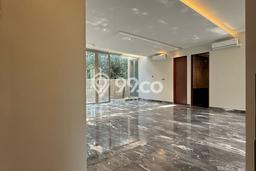 Rumah Elit Modern Tanpa Renovasi di Kemang Jakarta Selatan Rumah Elit Modern Tanpa Renovasi di Kemang Jakarta Selatan