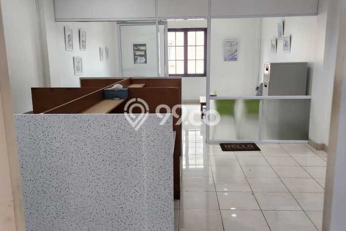 Unit Ruko Dijual di Jakarta Selatan LT 75m2 & LB 250m2 Unit Ruko Dijual di Jakarta Selatan LT 75m2 & LB 250m2