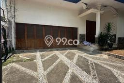 Hunian Elit LB 288m2 Siap Pakai Desain Elegan di Kemang, Jakarta Selatan Hunian Elit LB 288m2 Siap Pakai Desain Elegan di Kemang, Jakarta Selatan