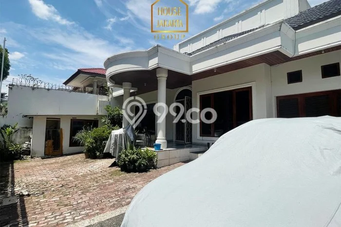 Rumah Elit LB 300m2 Siap Pakai Desain Elegan di Senopati, Jakarta Selatan Rumah Elit LB 300m2 Siap Pakai Desain Elegan di Senopati, Jakarta Selatan