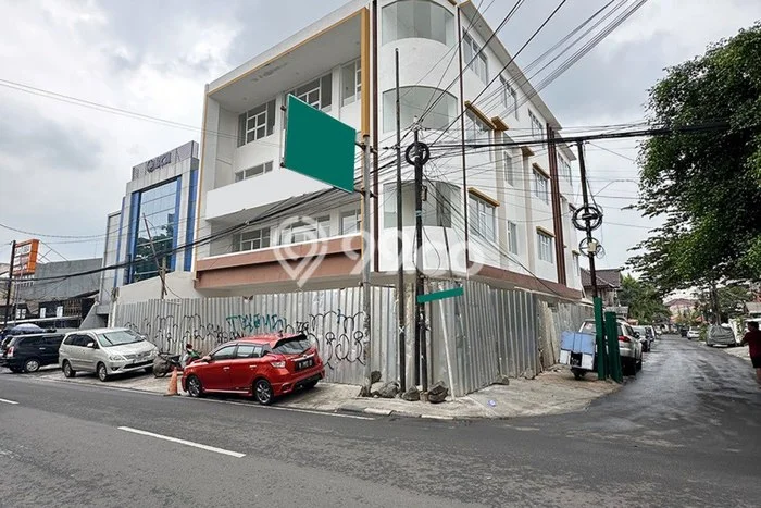 Lokasi Strategis! Dijual Ruko Bisnis di Tebet, Jakarta Selatan Kondisi Bagus Lokasi Strategis! Dijual Ruko Bisnis di Tebet, Jakarta Selatan Kondisi Bagus