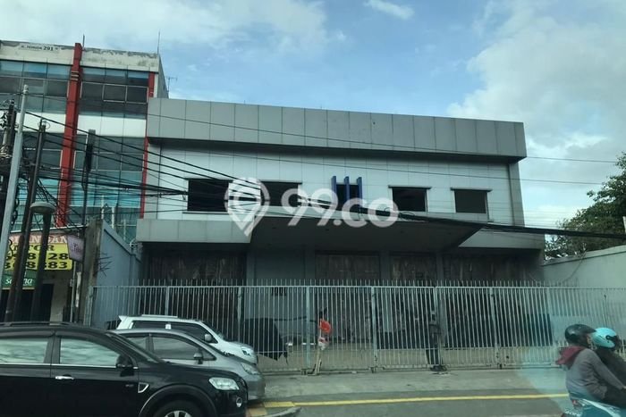 Dijual Komersial di Rawamangun, Luas 500m², Lokasi Strategis Dijual Komersial di Rawamangun, Luas 500m², Lokasi Strategis