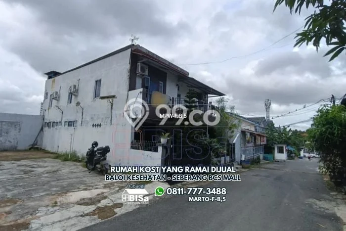 Rumah Kost untuk Dijual di Batam Kota dengan 8 KT, 9 KM, Luas 147m2 Rumah Kost untuk Dijual di Batam Kota dengan 8 KT, 9 KM, Luas 147m2