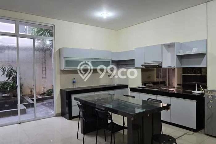 Rumah Bagus Siap Pakai Di Cipondoh Luas 180m2 Lokasi Strategis Rumah Bagus Siap Pakai Di Cipondoh Luas 180m2 Lokasi Strategis