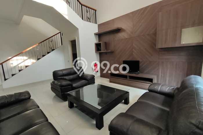 Disewakan! Rumah 4 Kamar Tidur &
3 Kamar Mandi di Gading Serpong, Tangerang Disewakan! Rumah 4 Kamar Tidur &
3 Kamar Mandi di Gading Serpong, Tangerang