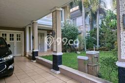 Jual Rumah Mewah Elegan Dengan View Cantik di Alam Sutera, Tangerang Jual Rumah Mewah Elegan Dengan View Cantik di Alam Sutera, Tangerang