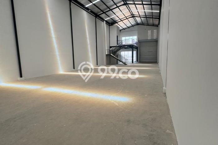 Gudang Disewa di Cisauk, Tangerang, LT 430m2 / LB 400m2 Gudang Disewa di Cisauk, Tangerang, LT 430m2 / LB 400m2