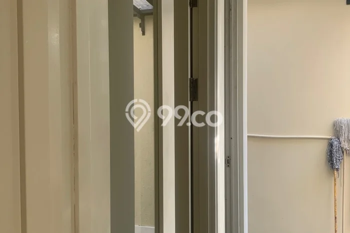 Disewakan! Rumah 3 Kamar Tidur &
3 Kamar Mandi di Gading Serpong The Spring, Tangerang Disewakan! Rumah 3 Kamar Tidur &
3 Kamar Mandi di Gading Serpong The Spring, Tangerang