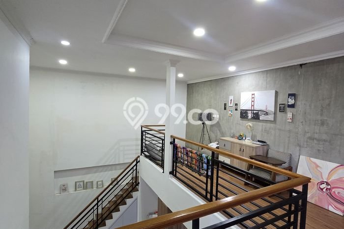 Rumah Minimalis 3 KT di Gading Serpong Tangerang Semi Furnished Rumah Minimalis 3 KT di Gading Serpong Tangerang Semi Furnished