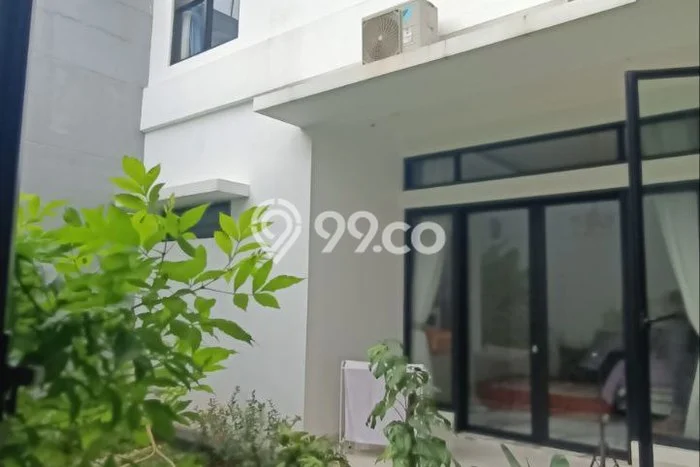 Rumah Elit Modern Tanpa Renovasi di Jati Mekar Bekasi Rumah Elit Modern Tanpa Renovasi di Jati Mekar Bekasi