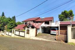 Dijual Hunian Mewah dengan Fasilitas Sekitar Lengkap di Cinere, Depok Dijual Hunian Mewah dengan Fasilitas Sekitar Lengkap di Cinere, Depok