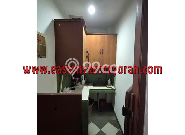 Rumah Kost Dijual di Kebayoran Baru, Jakarta Selatan dengan 10 Kamar Tidur, 5 Kamar Mandi Rumah Kost Dijual di Kebayoran Baru, Jakarta Selatan dengan 10 Kamar Tidur, 5 Kamar Mandi