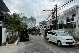 Rumah sewa siap huni 4 KT di Muara Karang, Jakarta Utara Rumah sewa siap huni 4 KT di Muara Karang, Jakarta Utara