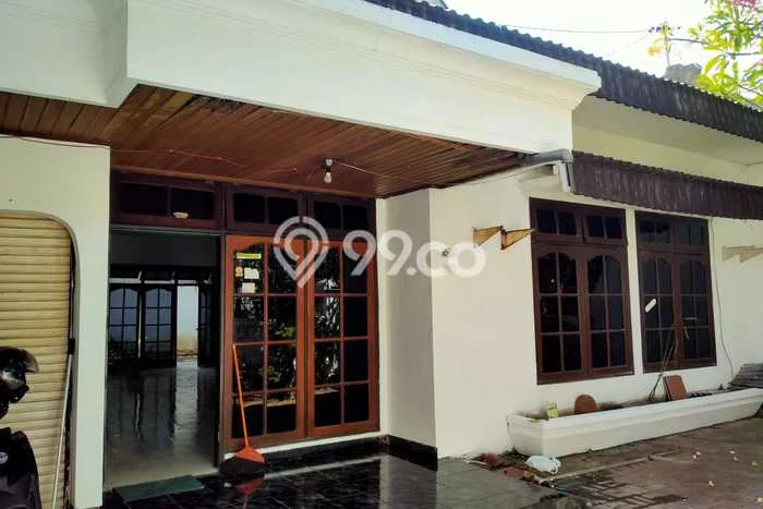 Jual Rumah Mewah Megah Dengan View Cantik di Kutisari, Surabaya Jual Rumah Mewah Megah Dengan View Cantik di Kutisari, Surabaya