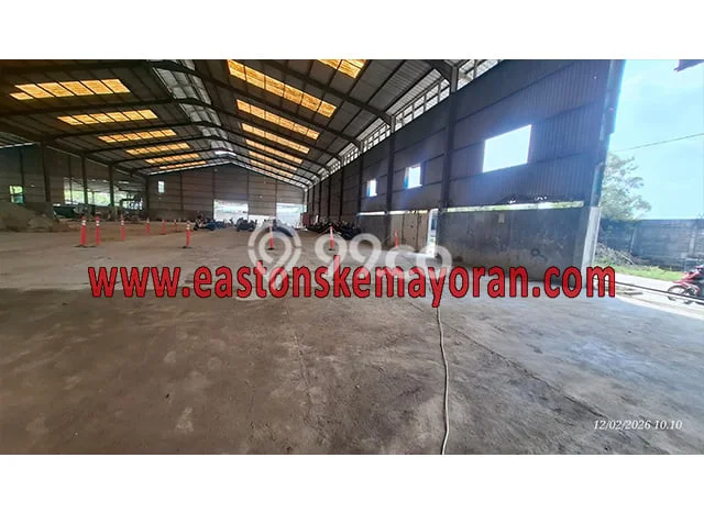 Unit Gudang Paling Strategis di Cakung Jakarta Timur dengan LB 5000m2 Unit Gudang Paling Strategis di Cakung Jakarta Timur dengan LB 5000m2