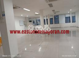 Unit Ruko Disewa Lokasi Gambir, Jakarta Pusat Spesifikasi Luas Bangunan 620m2 Unit Ruko Disewa Lokasi Gambir, Jakarta Pusat Spesifikasi Luas Bangunan 620m2