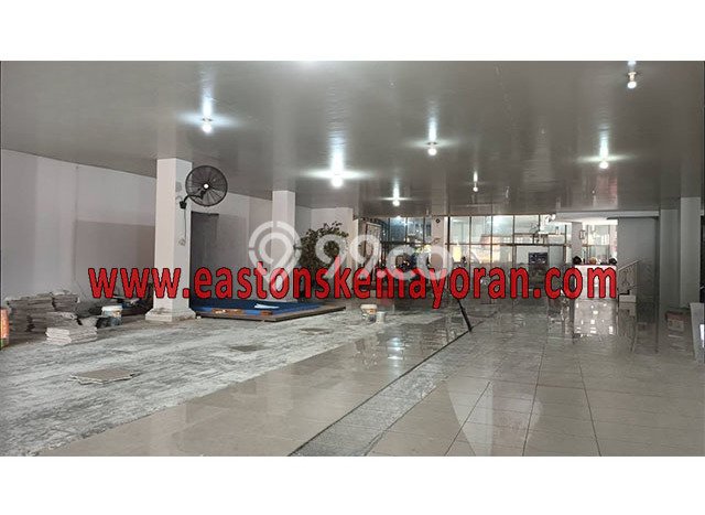 Kantor bagus disewakan di Serengan Surakarta dengan LB 2600m2 harga sewa terbaik Kantor bagus disewakan di Serengan Surakarta dengan LB 2600m2 harga sewa terbaik