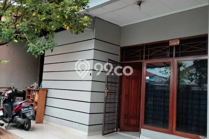 Rumah Modern Minimalis 6 Kamar Siap Huni di Karang Tengah Rumah Modern Minimalis 6 Kamar Siap Huni di Karang Tengah