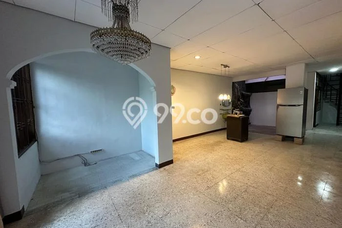 Rumah sewa siap pakai 4 KT di Kedoya, Jakarta Barat Rumah sewa siap pakai 4 KT di Kedoya, Jakarta Barat