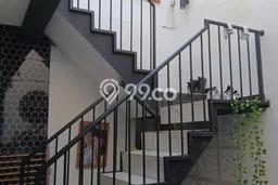 Dijual Rumah Mewah Megah Dengan View Eksklusif di Tomang, Jakarta Barat Dijual Rumah Mewah Megah Dengan View Eksklusif di Tomang, Jakarta Barat