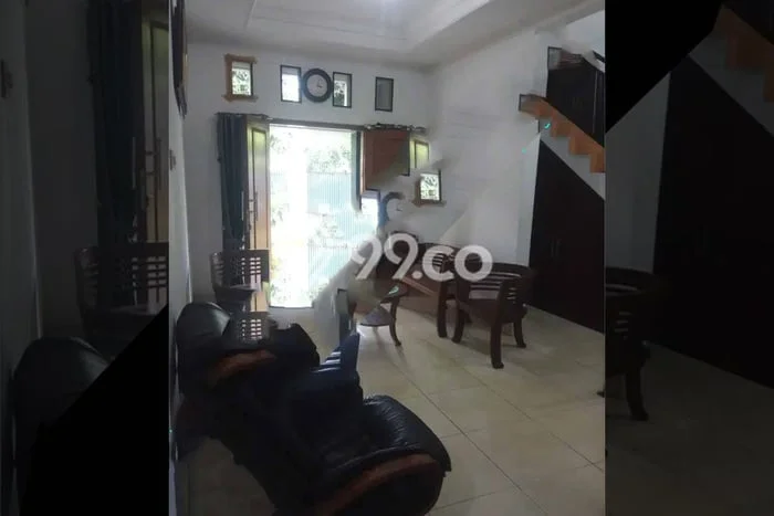 Rumah sewa siap pakai 3 Kamar Tidur di Joglo, Jakarta Barat Rumah sewa siap pakai 3 Kamar Tidur di Joglo, Jakarta Barat