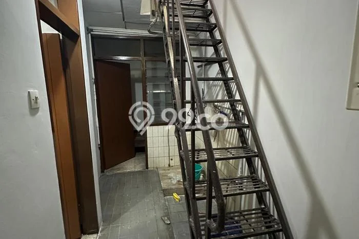 Rumah sewa siap pakai 4 KT di Kedoya, Jakarta Barat Rumah sewa siap pakai 4 KT di Kedoya, Jakarta Barat