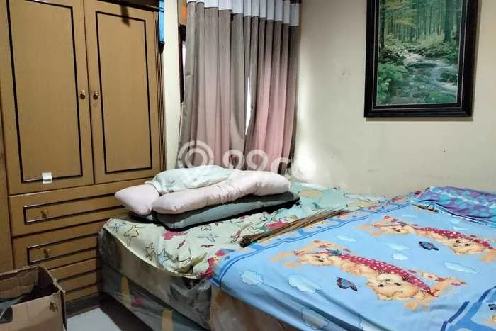 Rumah Modern Minimalis 6 Kamar Siap Huni di Karang Tengah Rumah Modern Minimalis 6 Kamar Siap Huni di Karang Tengah