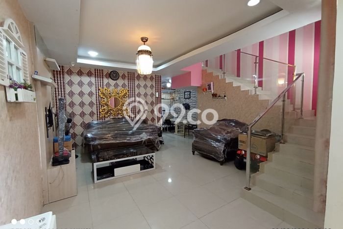 HUNIAN BERKELAS! Rumah Exclusive Batam Centre, Batam, LT 90m² LB 120m² HUNIAN BERKELAS! Rumah Exclusive Batam Centre, Batam, LT 90m² LB 120m²