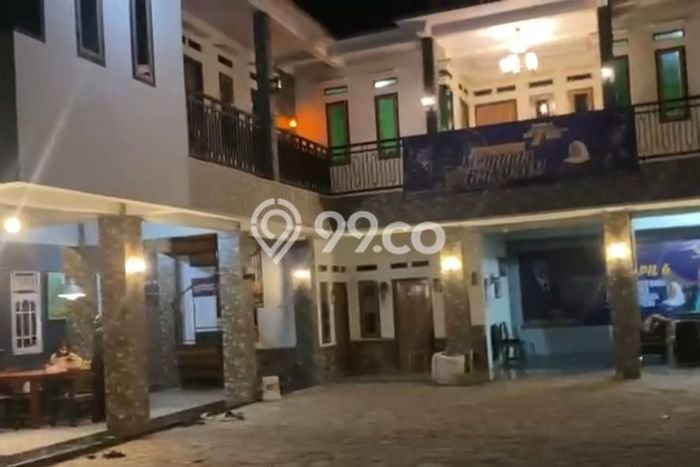 Komersial Dijual di Subang LT 220m2 & LB 300m2 Lokasi Terbaik! Komersial Dijual di Subang LT 220m2 & LB 300m2 Lokasi Terbaik!