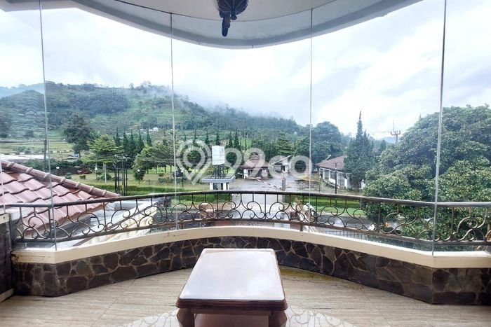 For Sale Rumah Mewah Exclusive di Lembang, Bandung Barat For Sale Rumah Mewah Exclusive di Lembang, Bandung Barat