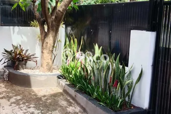 Rumah Modern 2 KT di Sariwangi Bandung Unfurnished Rumah Modern 2 KT di Sariwangi Bandung Unfurnished