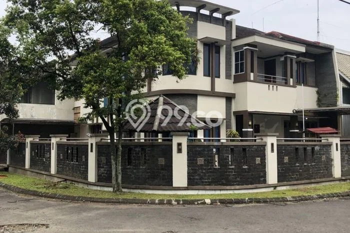 Dijual Rumah Elit Exclusive di Batununggal, Bandung Dijual Rumah Elit Exclusive di Batununggal, Bandung