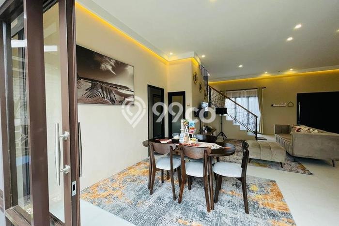 Jual Rumah Bagus Siap Huni LB 250m2 di Lembang, Bandung Barat Jual Rumah Bagus Siap Huni LB 250m2 di Lembang, Bandung Barat