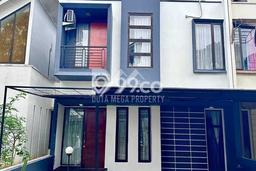 Rumah Modern 3 KT di Bintaro Tangerang Selatan Semi Furnished Rumah Modern 3 KT di Bintaro Tangerang Selatan Semi Furnished