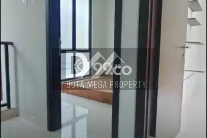 Rumah Modern 2 KT di Graha Raya Bintaro Tangerang Selatan Semi Furnished Rumah Modern 2 KT di Graha Raya Bintaro Tangerang Selatan Semi Furnished