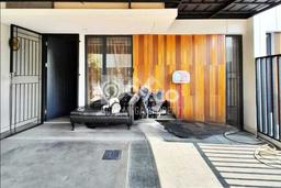 Rumah Modern 2 KT di Bintaro Tangerang Selatan Unfurnished Rumah Modern 2 KT di Bintaro Tangerang Selatan Unfurnished